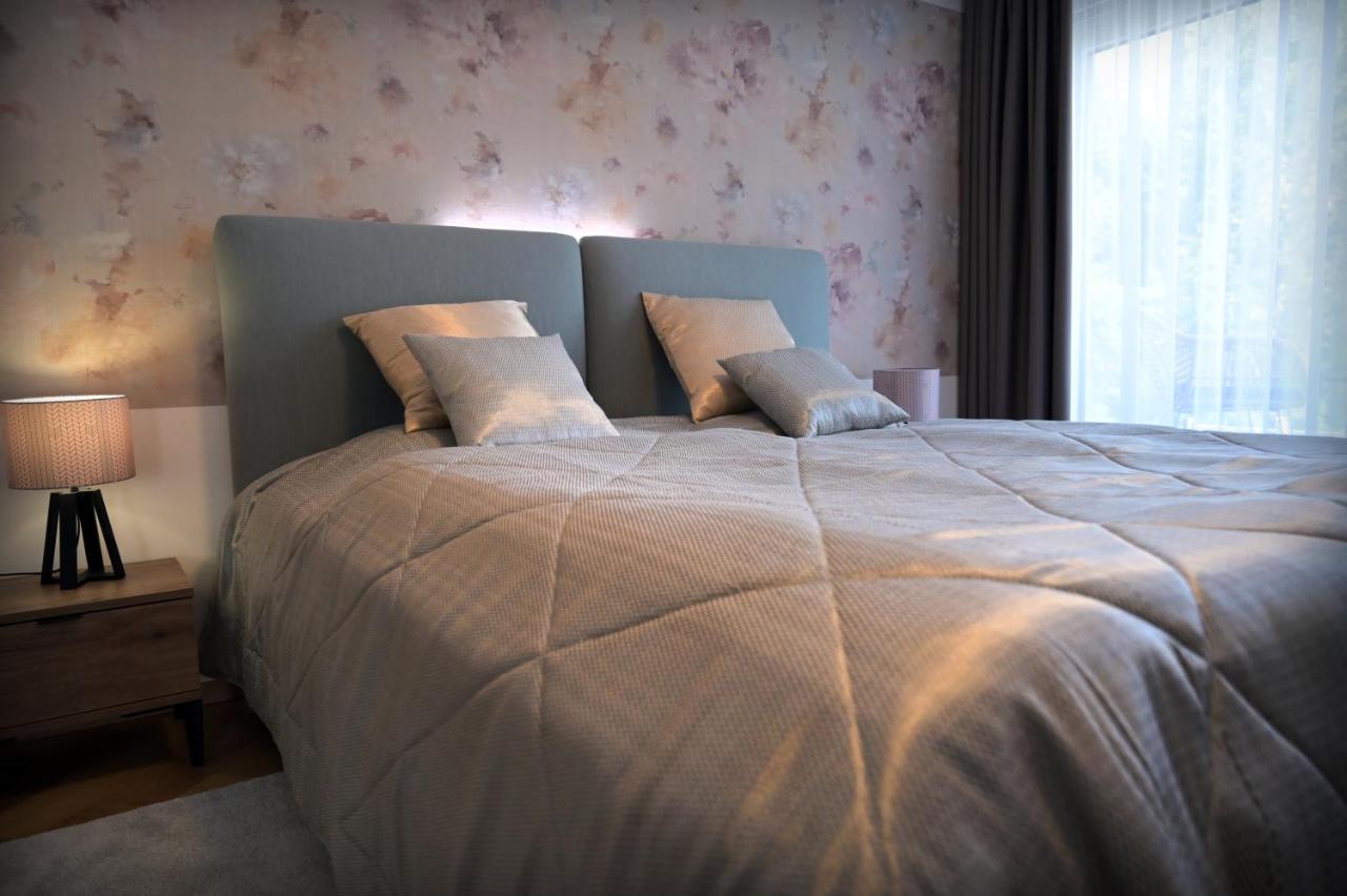Apartman Golfballs Sajdikove Humence Exterior foto